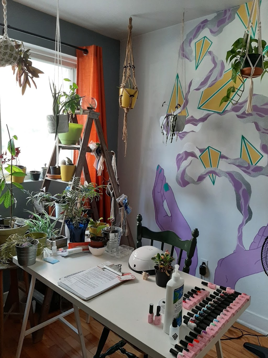 Au 7e Cil | 663 Rue de Cadillac, Montréal, QC H1N 2T2, Canada | Phone: (438) 406-5478
