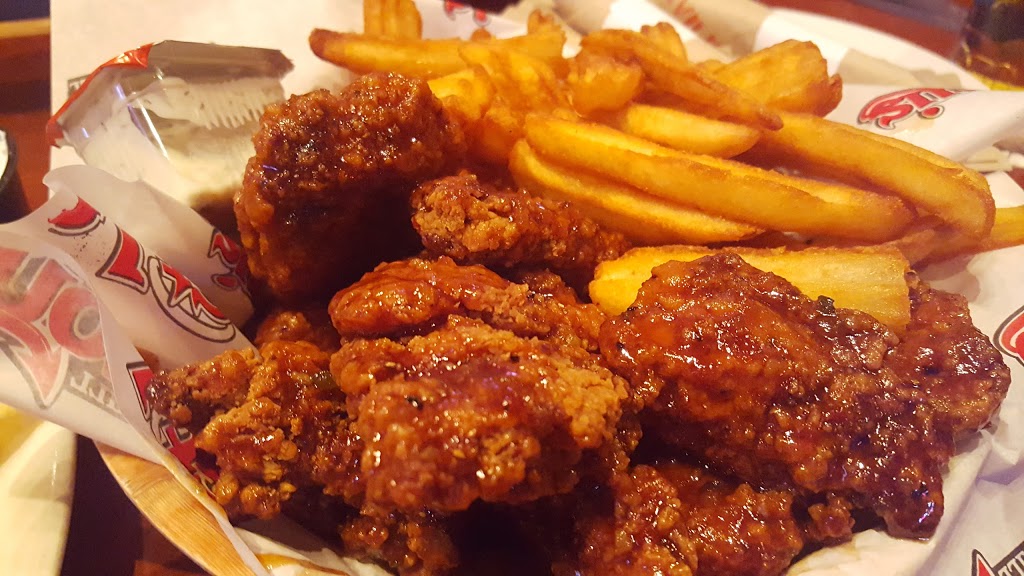 St. Louis Bar & Grill | 283 Northfield Dr E #1, Waterloo, ON N2J 4G8, Canada | Phone: (519) 883-4777