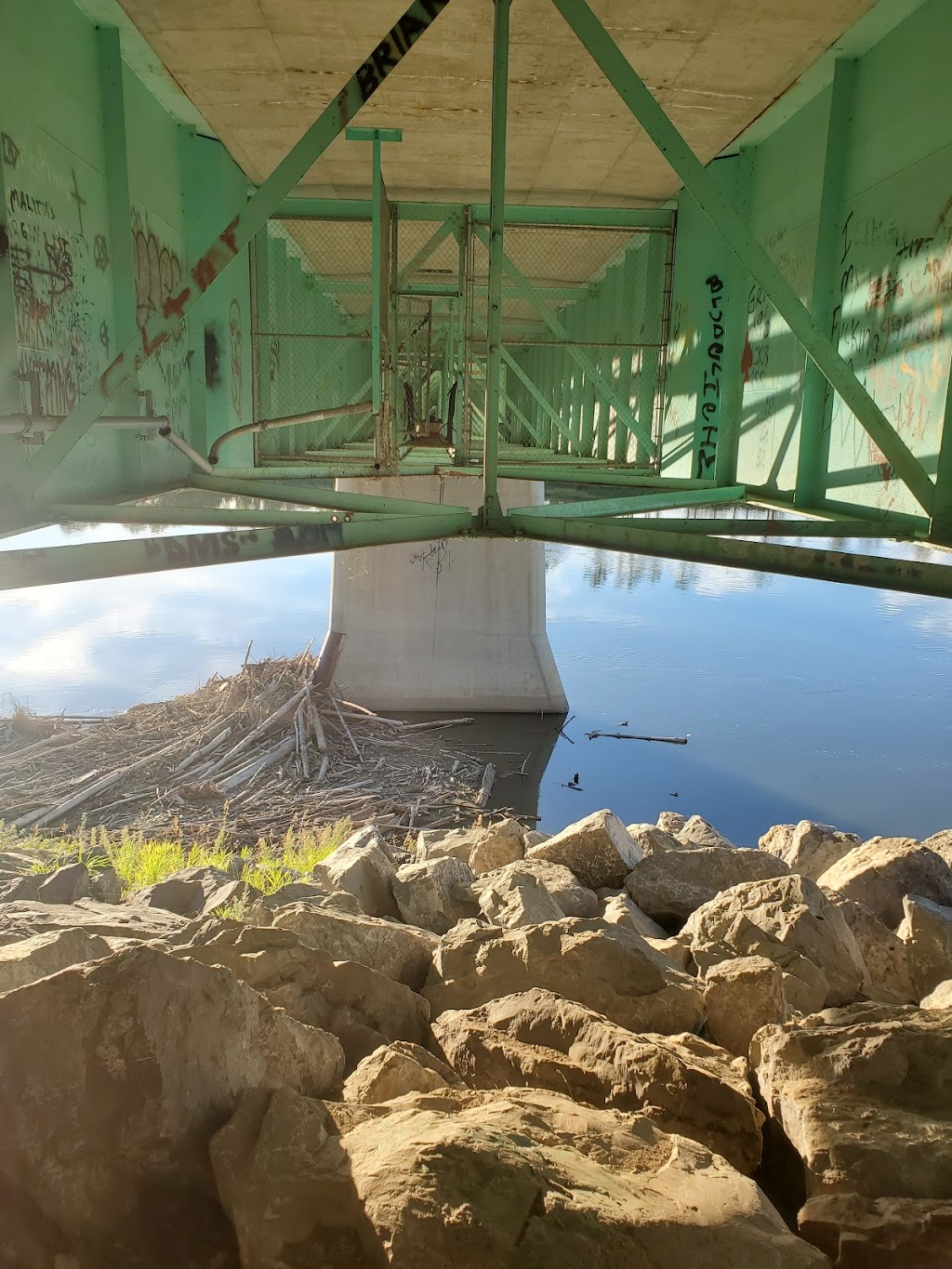 Vinca Bridge | AB-38, Alberta, Canada | Phone: (587) 336-3003