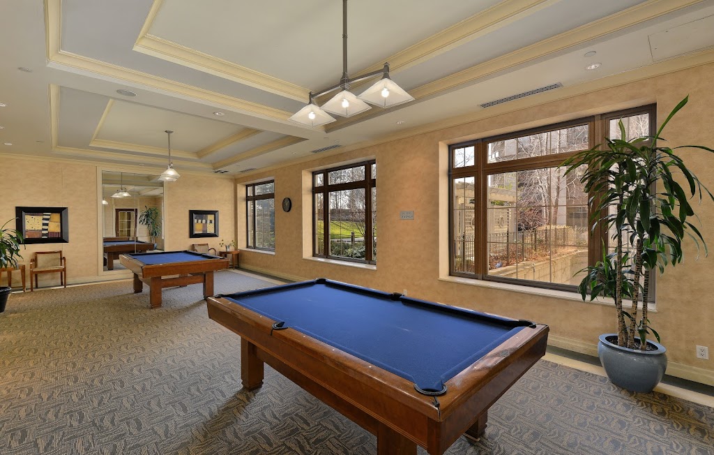 DelSuites | 80 Harrison Garden Blvd Suite 825, North York, ON M2N 7E3, Canada | Phone: (416) 296-8838