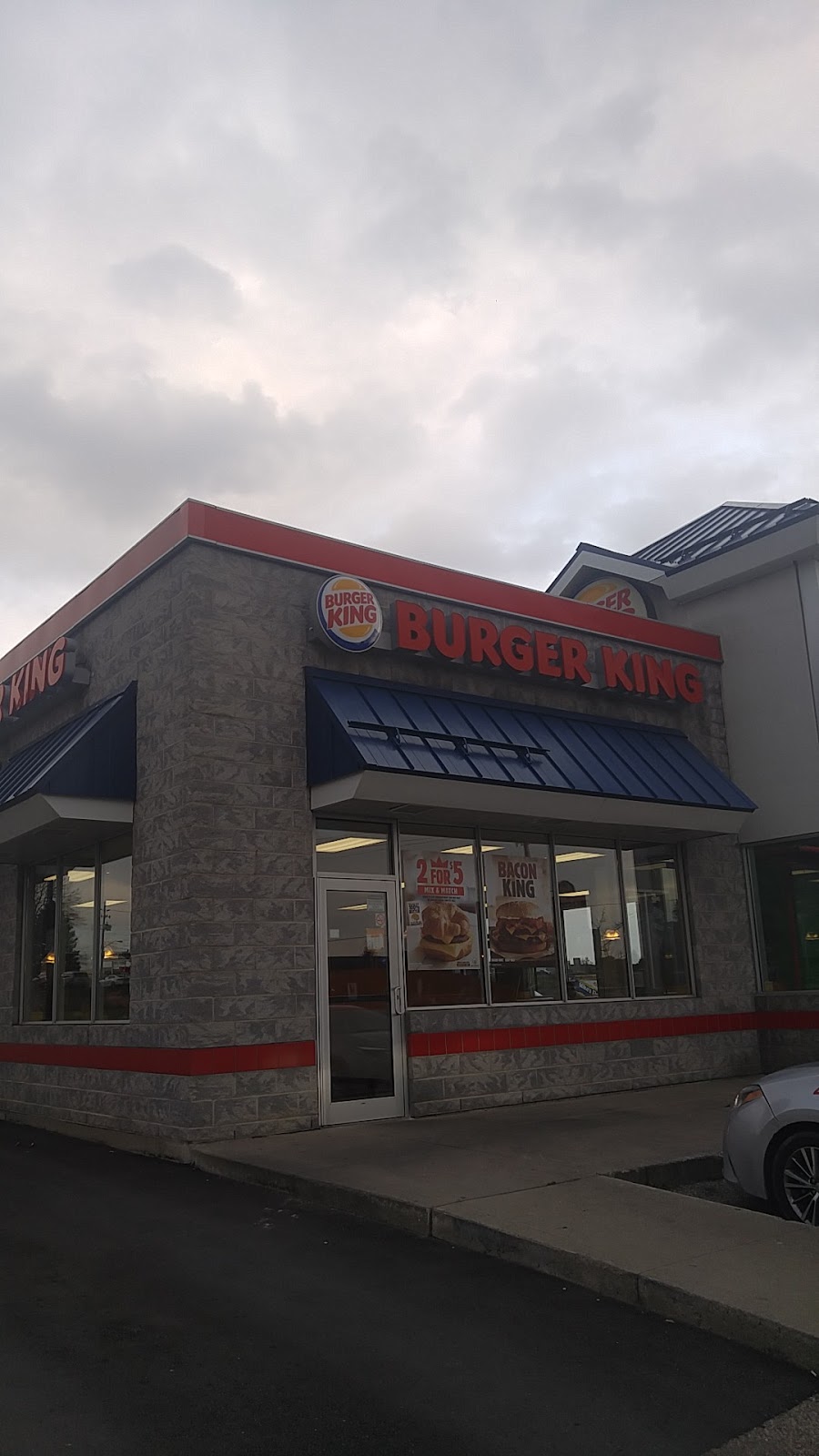 Burger King | 545 Norwich Ave, Woodstock, ON N4V 1C7, Canada | Phone: (519) 539-8650