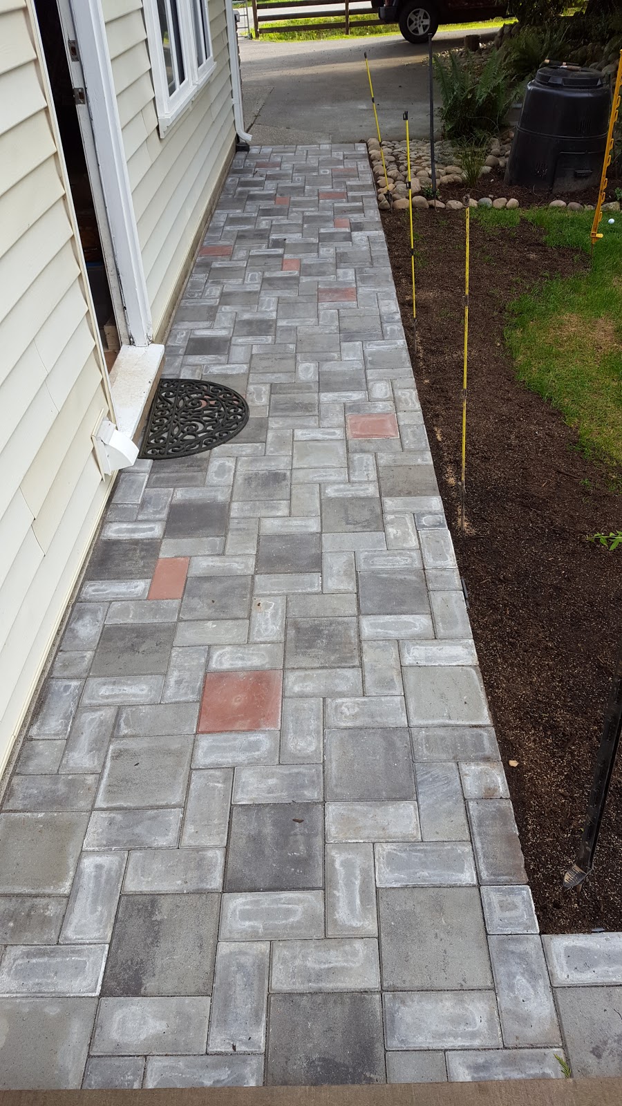 AB+C Landscape Maintenance Inc | 29521 Taylor Rd, Abbotsford, BC V4X 2E2, Canada | Phone: (604) 309-5545