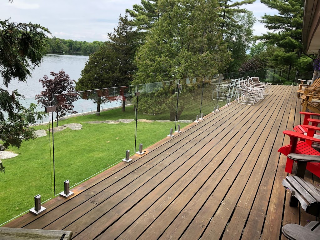 Toronto Glass & Railings | 4 Carlaw Ave, Toronto, ON M4M 2R5, Canada | Phone: (416) 876-8841