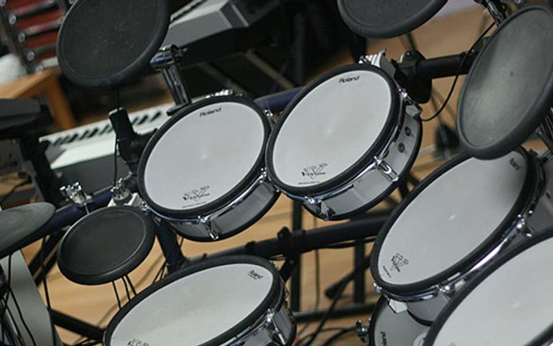 Jarvis Phan Music Studio | 10419 Newark Pl, Surrey, BC V3R 6T9, Canada | Phone: (778) 242-0996