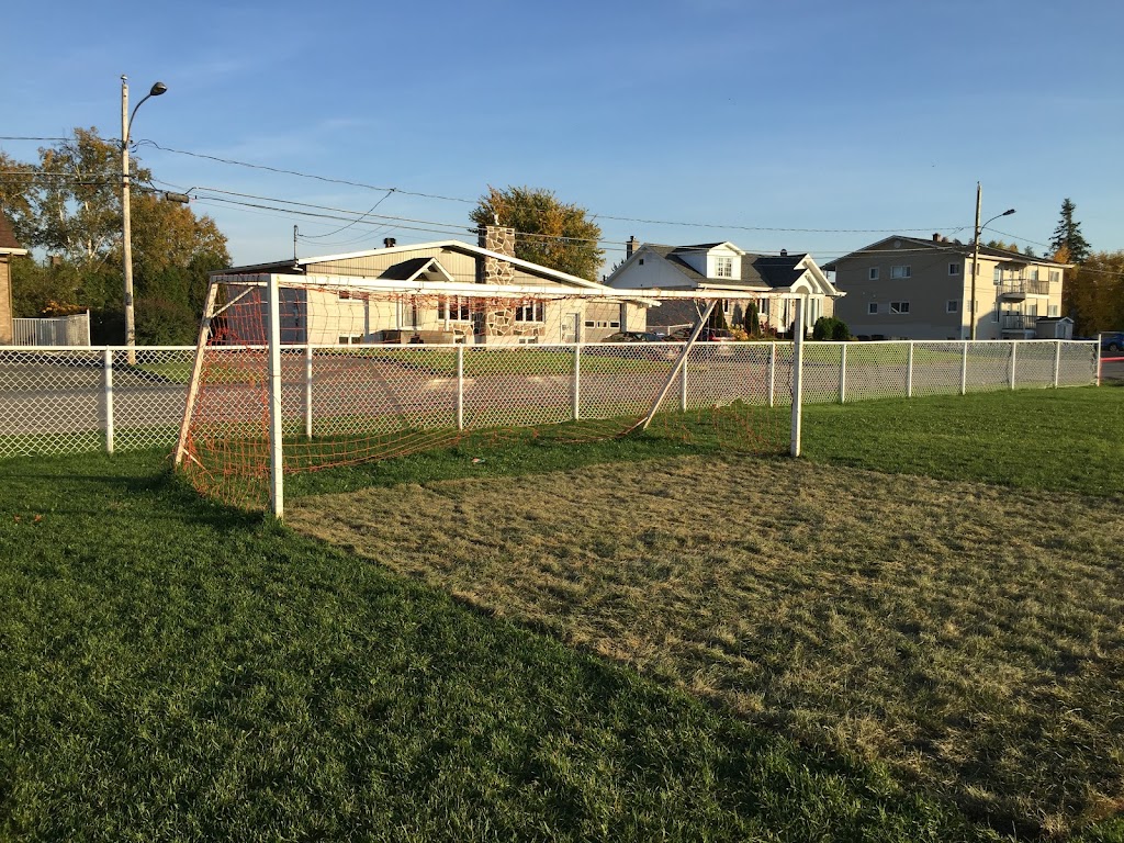 Petit terrain de soccer | 165 Rue Jauvin, Saint-Bruno, QC G0W 2L0, Canada | Phone: (418) 343-2303