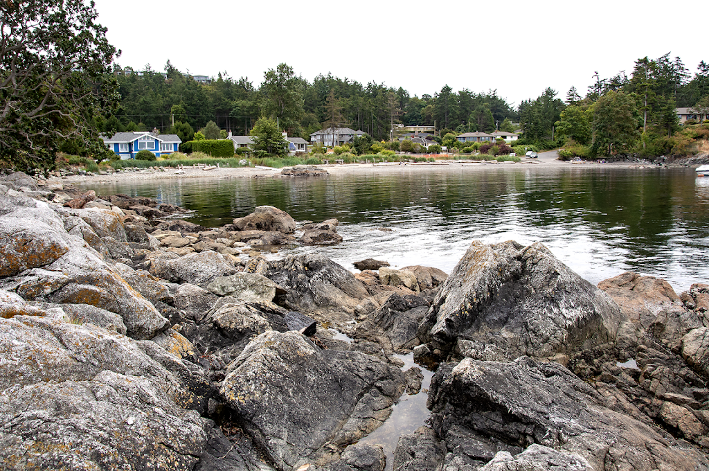 Telegraph Cove | 4040 Telegraph Bay Rd, Victoria, BC V8N 4J5, Canada | Phone: (250) 475-5522