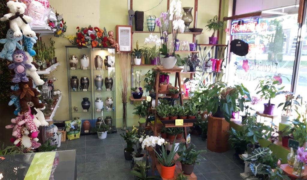 Fleuriste Le Joli Coeur | 2751 Rue Allard, Montréal, QC H4E 2L9, Canada | Phone: (514) 543-3005