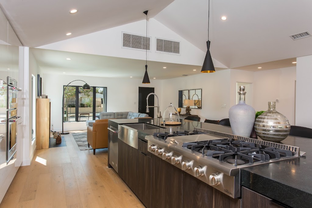 2307426 Ontario | 40 Laurel St #30, Waterloo, ON N2J 2H2, Canada | Phone: (310) 658-7225