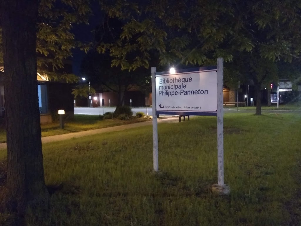 Bibliothèque Philippe-Panneton | 4747 Bd Arthur-Sauvé, Laval, QC H7R 5P8, Canada | Phone: (450) 978-8919