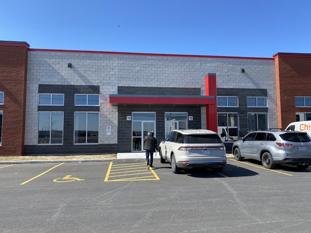 Chico Entrepôt | 1340 Bd Lionel-Boulet local 19, Varennes, QC J3X 0E2, Canada | Phone: (450) 685-3111