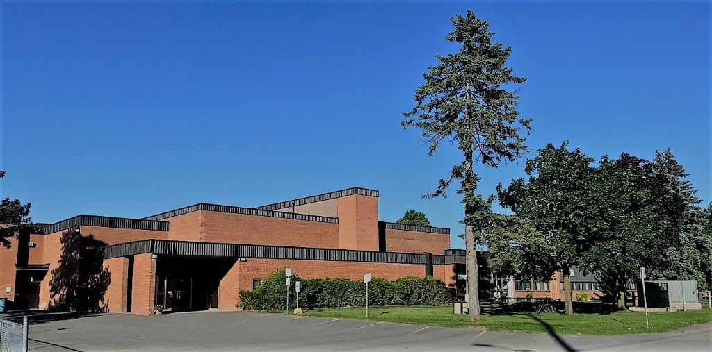 South Carleton High School | school | 3673 McBean St, Richmond, ON K0A 2Z0, Canada | 6138382212 OR +1 613-838-2212