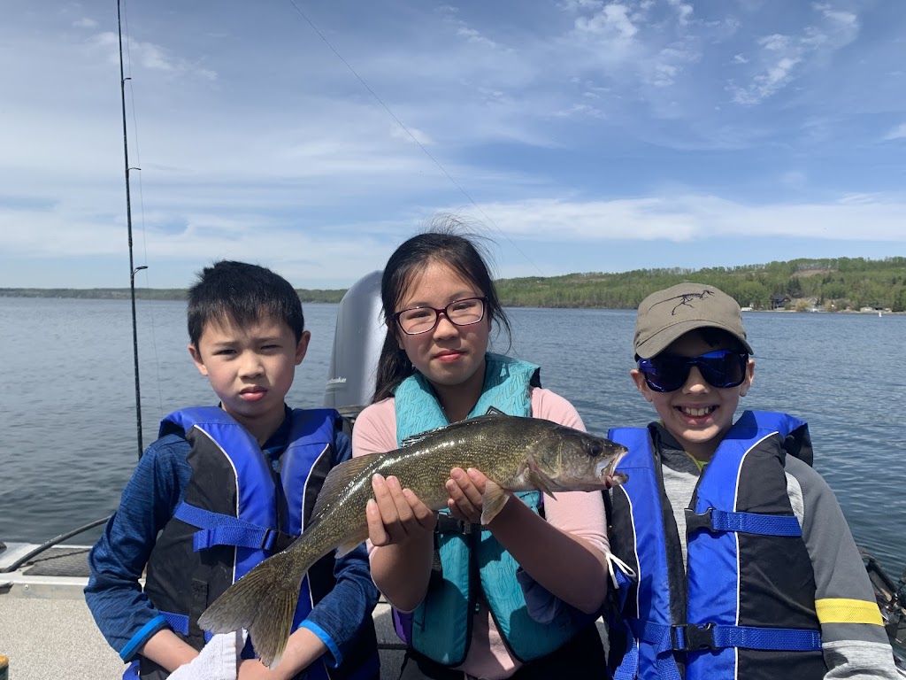 Get Hooked Fishing Adventures | Box 9024, Spruce Grove, AB T7X 0H5, Canada | Phone: (780) 293-2597