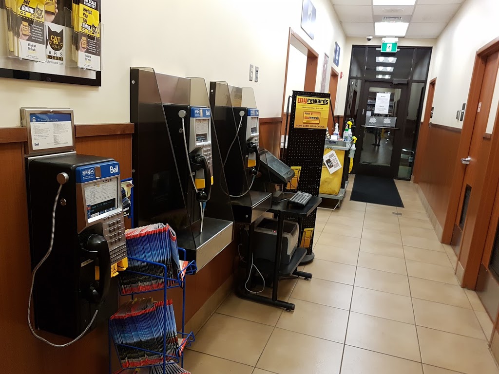 Flying J Travel Center | 1400 Britannia Rd E, Mississauga, ON L4W 1C8, Canada | Phone: (905) 564-6216