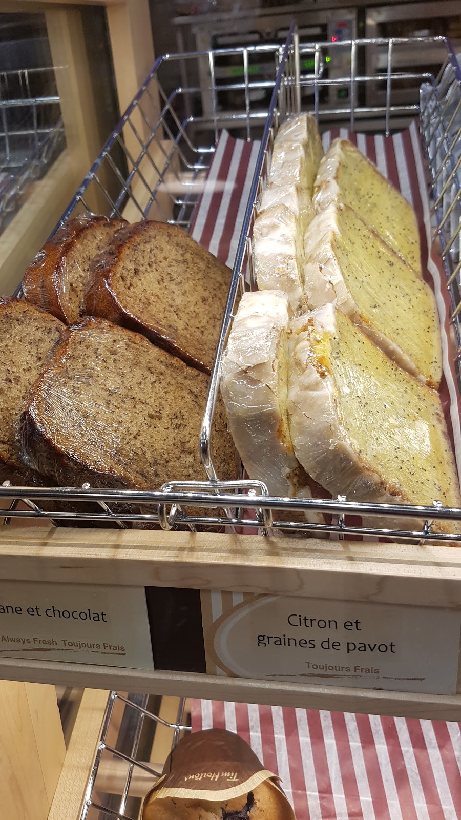 Tim Hortons | 102 Chemin Saint-François-Xavier, Candiac, QC J5R 4Z5, Canada | Phone: (450) 845-7579