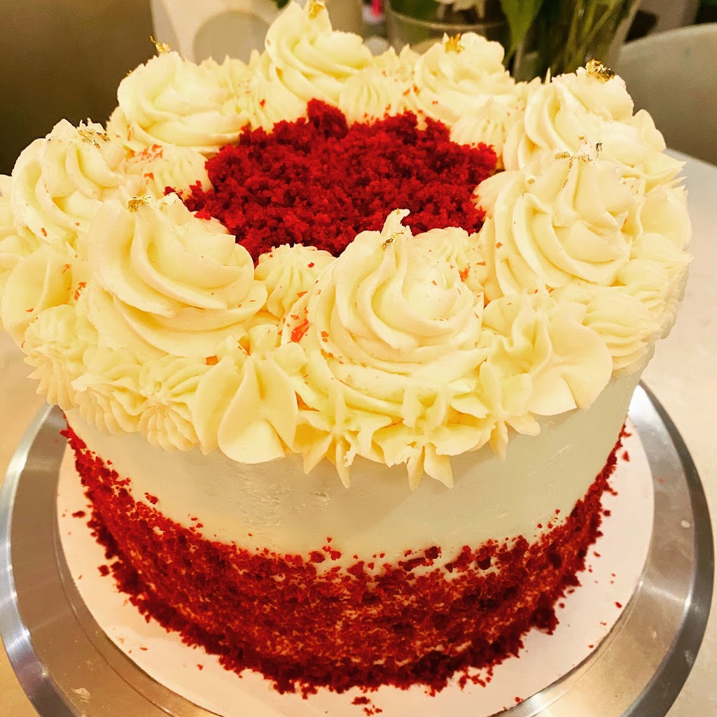 Flour and Iced | 12666 21a Ave, Surrey, BC V4A 7P6, Canada | Phone: (604) 488-4421