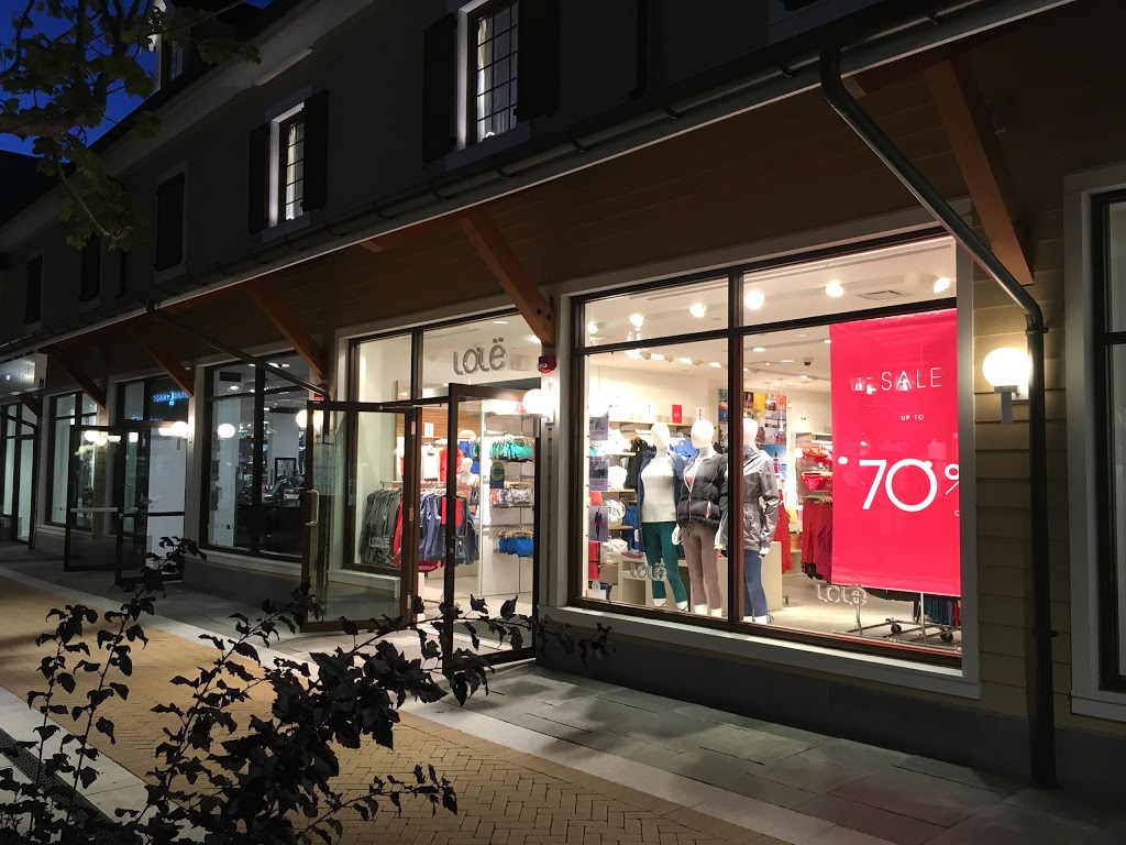 Lolë | 7899 Templeton Station Rd, Richmond, BC V7B 0B7, Canada | Phone: (604) 273-1244