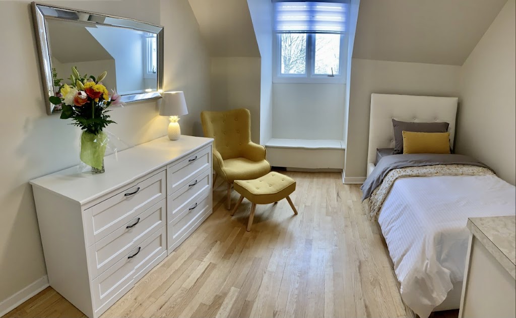 Les Residences Persaud Connemara | 267 Croissant Connemara, Beaconsfield, QC H9W 2N7, Canada | Phone: (514) 505-1220