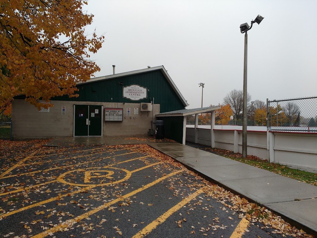 Huntley Centres Communautaires | 108 Juanita Ave, Carp, ON K0A 1L0, Canada | Phone: (613) 839-2959