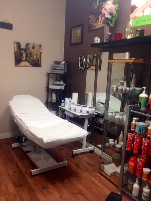 Angles Creative Hair Design & Spa | 665 Plains Rd E, Burlington, ON L7T 2E8, Canada | Phone: (905) 637-6921