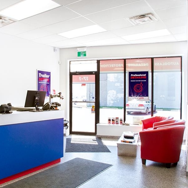 UniglassPlus / Ziebart | 1-17 Easton Rd, Brantford, ON N3P 1J4, Canada | Phone: (519) 720-0077