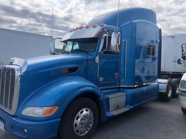 Transport PLJ Inc. | 2301 Rue Antonio Héroux, Terrebonne, QC J6X 4R3, Canada | Phone: (450) 968-8881