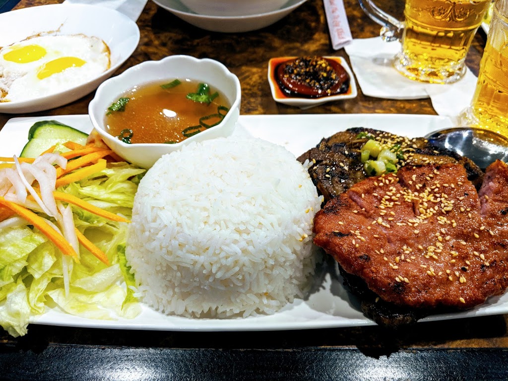 Pho Hung “ The Hero” | 16033 108 Ave, Surrey, BC V2Y 1P2, Canada | Phone: (604) 580-2167