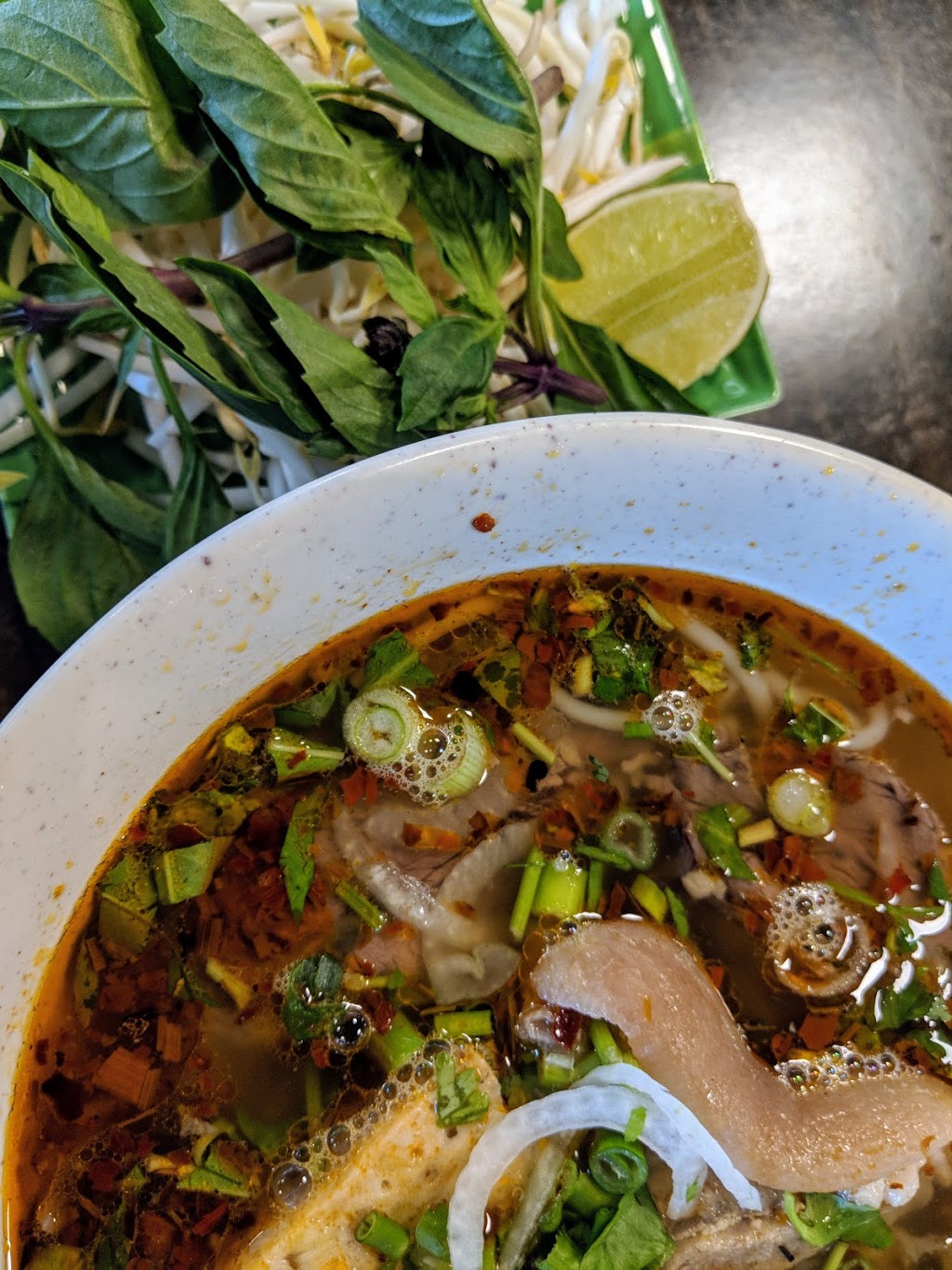 Pho MC Brossard | 8200 Boulevard Taschereau #1270, Brossard, QC J4X 2S6, Canada | Phone: (450) 904-0660