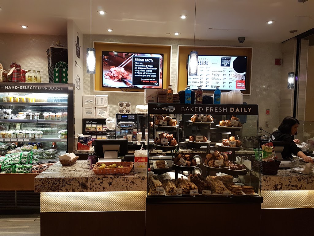 The Pickle Barrel | 1 Yorkdale Rd, North York, ON M6A 2T9, Canada | Phone: (416) 785-8881