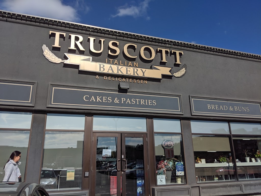Truscott Italian Bakery & Delicatessen | 2425 Truscott Dr, Mississauga, ON L5J 2B4, Canada | Phone: (905) 403-9550