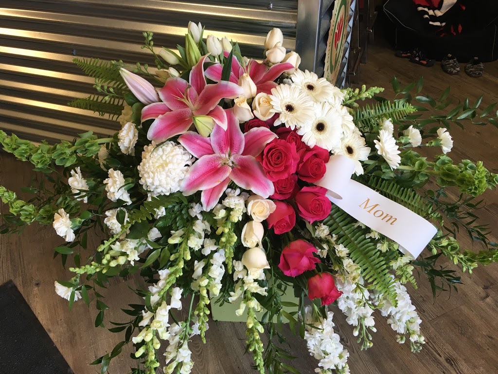 Forest of Flowers | 360 Caradoc St S, Strathroy, ON N7G 2P6, Canada | Phone: (519) 246-1223