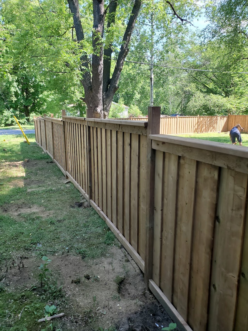 Toronto Fence Builders | 23 Marbleseed Crescent, Brampton, ON L6R 2J7, Canada | Phone: (647) 833-4919