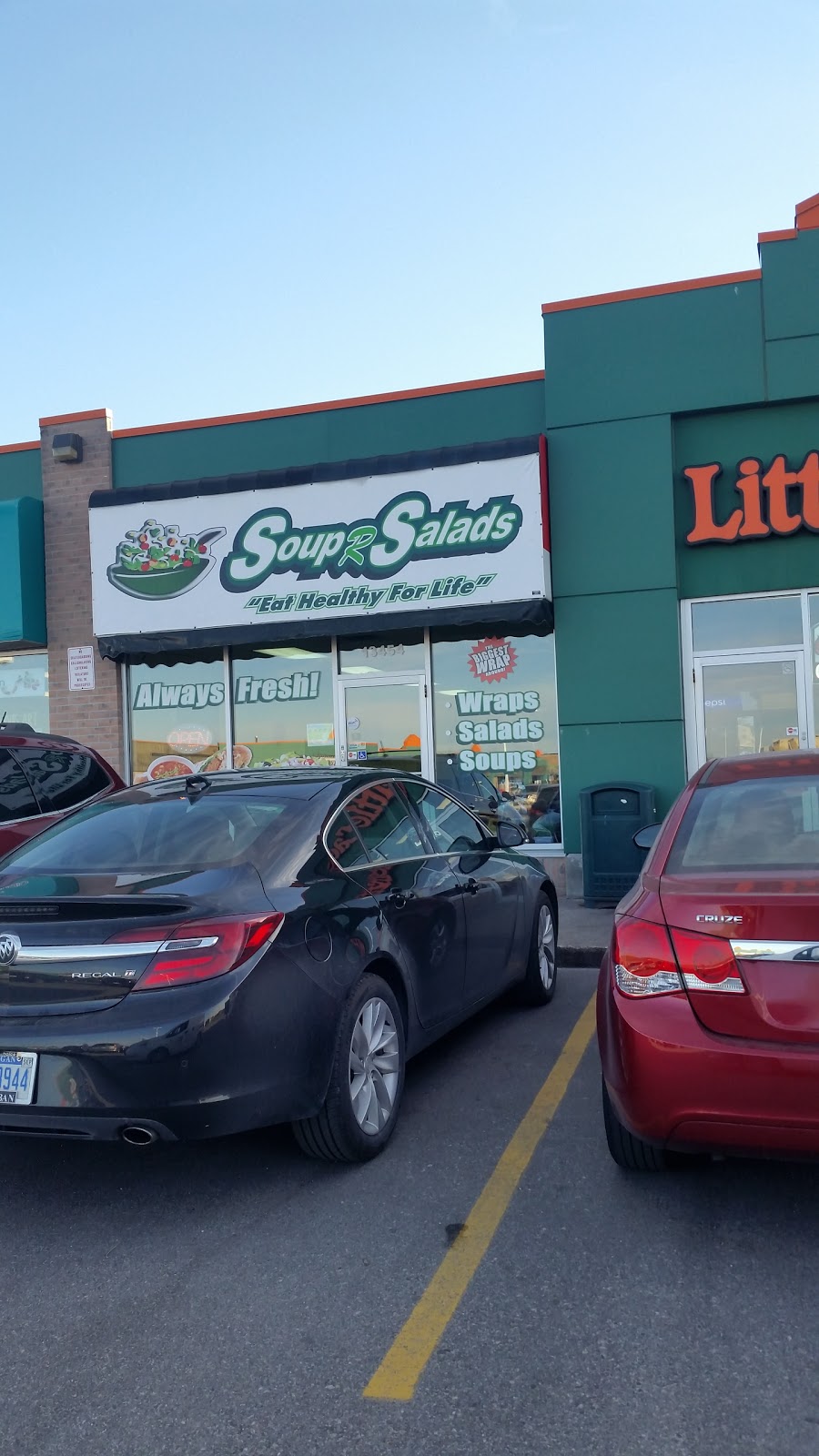 Artas Salad Bar And Grill | 13462 Tecumseh Rd E, Windsor, ON N8N 3N7, Canada | Phone: (519) 979-1105