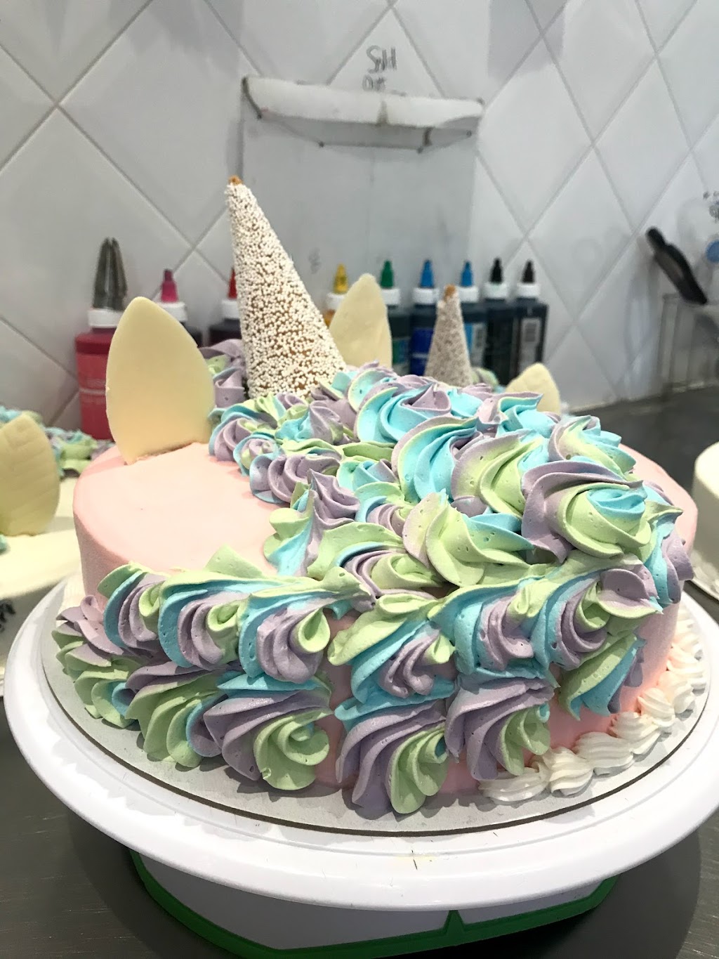 Baskin Robbins | Baskin Robbins, 900 Dufferin St Unit 420, Toronto, ON M6H 4A9, Canada | Phone: (416) 588-1131