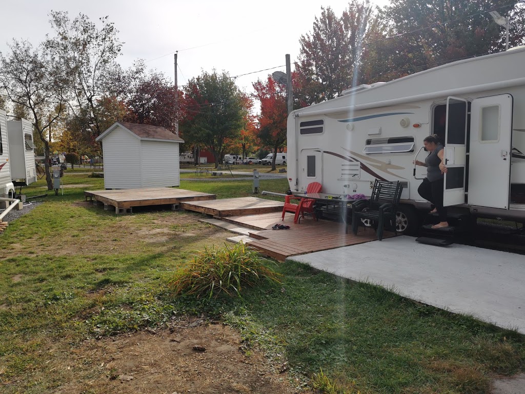 Camping Bon-Jour | 1633 Rue Principale, Granby, QC J2J 0M7, Canada | Phone: (450) 378-0213