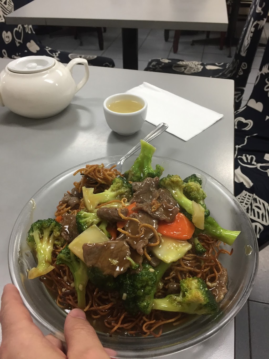 Chu Kiang Chinese Restaurant | 6491 Knight St, Vancouver, BC V5W 2J6, Canada | Phone: (604) 327-8835