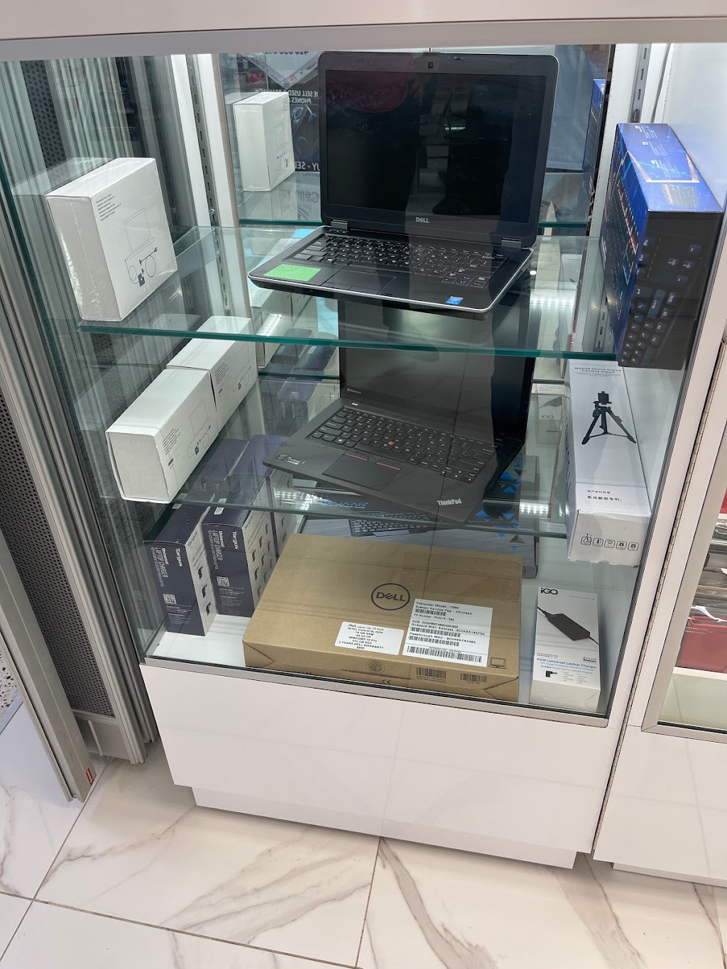 Cellularzz | 6464 Yonge St, North York, ON M2M 3X4, Canada | Phone: (416) 850-8925