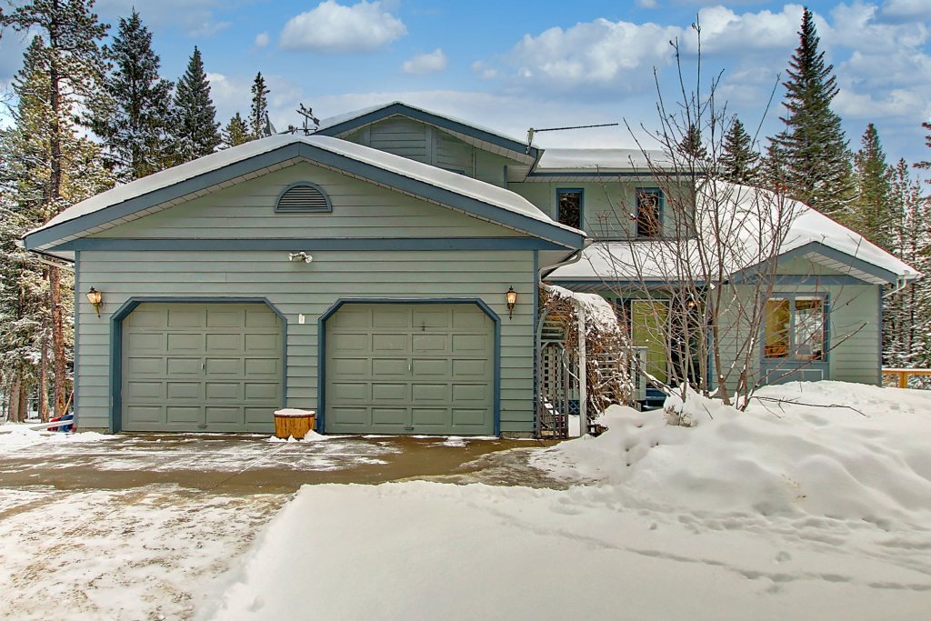 Tanja van de Kamp | Realtor | 5403 Crowchild Trail NW #202, Calgary, AB T3B 4Z1, Canada | Phone: (403) 978-5267