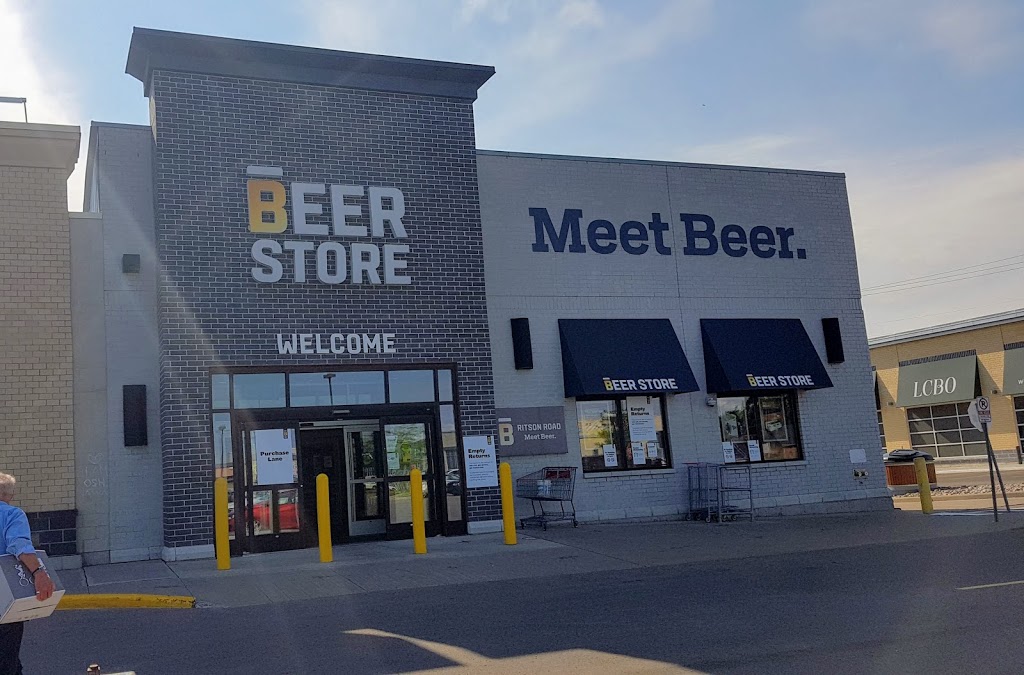Beer Store | 200 Ritson Rd N, Oshawa, ON L1G, Canada | Phone: (905) 728-1132