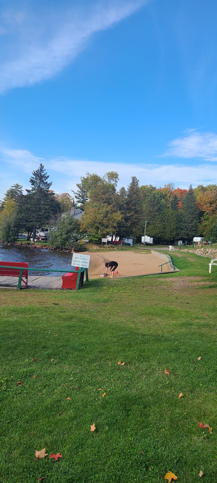 Birch Cliff Lodge | Hastings Highlands, ON K0L 1C0, Canada | Phone: (613) 332-3316