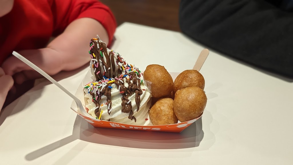 Mr. Puffs | 1398 Bd Monseigneur-Langlois, Salaberry-de-Valleyfield, QC J6S 1E3, Canada | Phone: (450) 322-0270
