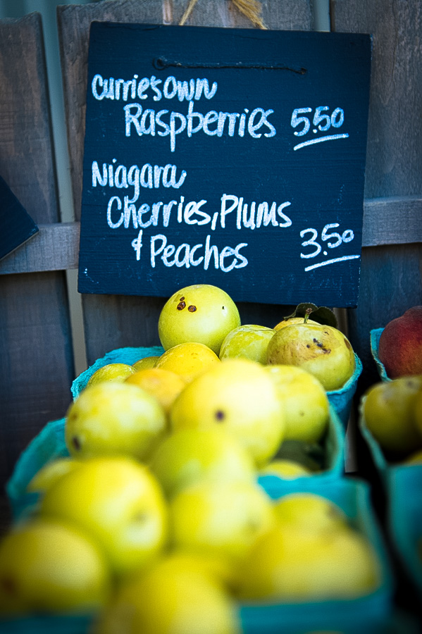 Curries Farm Market | 736 Sixth St, Collingwood, ON L9Y 3Y9, Canada | Phone: (705) 445-2005