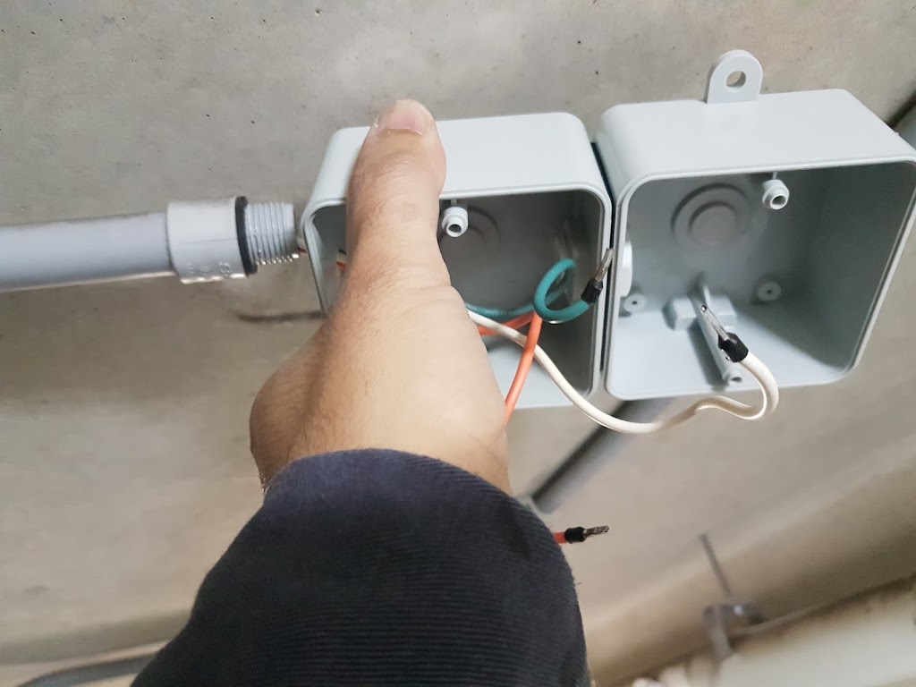 Voltaset Prime Electric Corporation | 10 Pine Bough Manor, Richmond Hill, ON L4S 1A4, Canada | Phone: (416) 837-0371