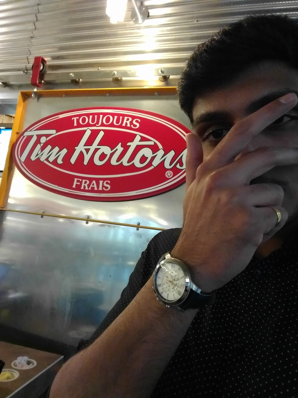 Tim Hortons | 800 King Edward Ave 1st Floor, Ottawa, ON K1N 6N5, Canada | Phone: (613) 562-5800