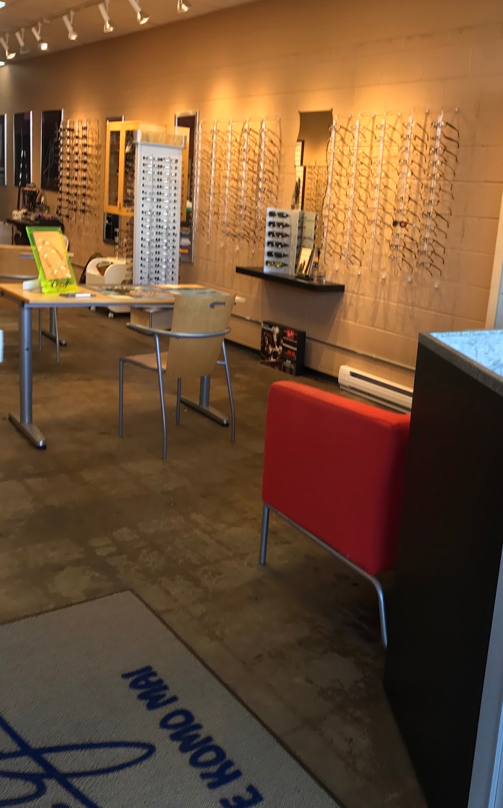 Esquimalt Optical | 1153 Esquimalt Rd #20, Victoria, BC V9A 3N7, Canada | Phone: (250) 380-2020
