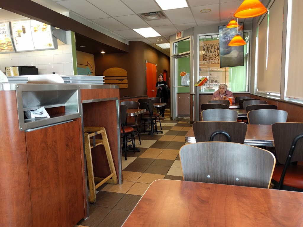 A&W Canada | 6570 Tecumseh Rd E, Windsor, ON N8T 1E6, Canada | Phone: (519) 945-1670