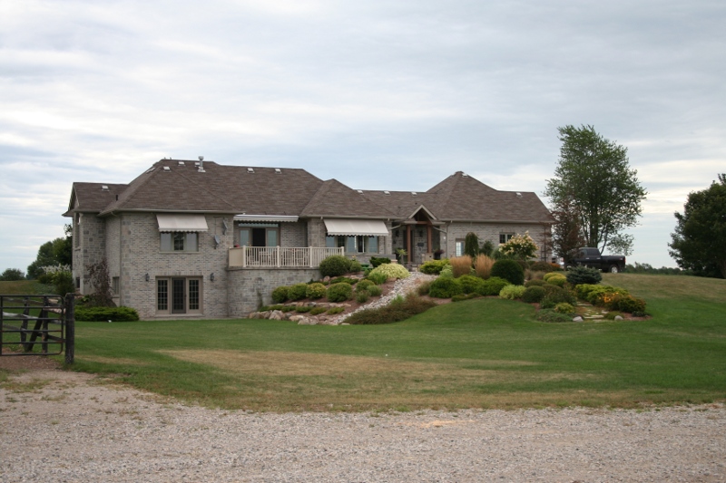 Briar Quest Farm | 5225 Westdel Bourne, London, ON N6P 1P3, Canada | Phone: (519) 660-9750
