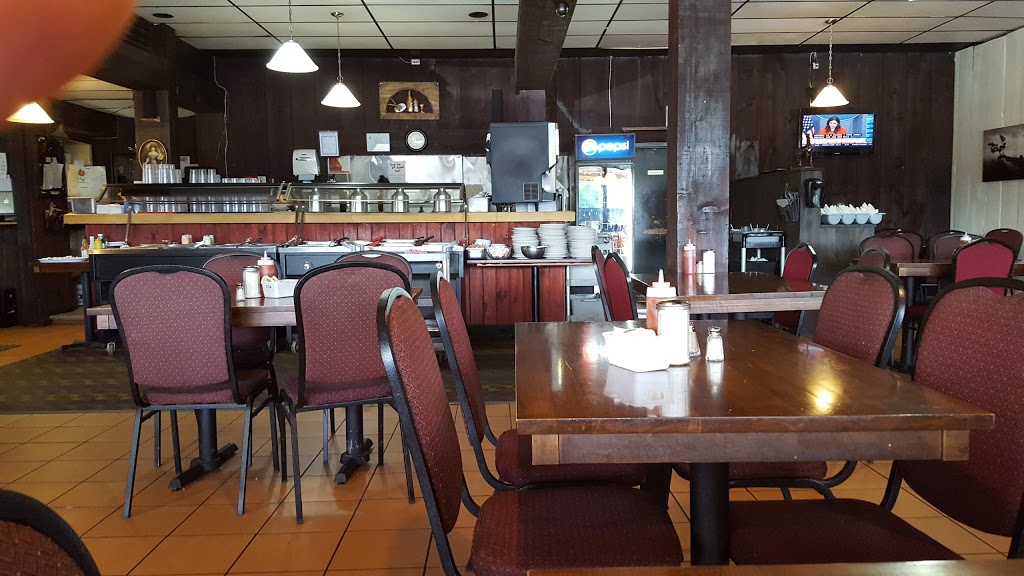 Nicks Family Restaurant | 1716 London Line, Sarnia, ON N7T 7H2, Canada | Phone: (519) 491-5619