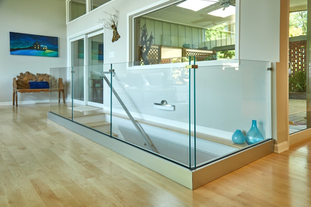Glass Build Canada Ltd | 7250 Keele St Unit 151, Concord, ON L4K 1Z8, Canada | Phone: (647) 685-4636