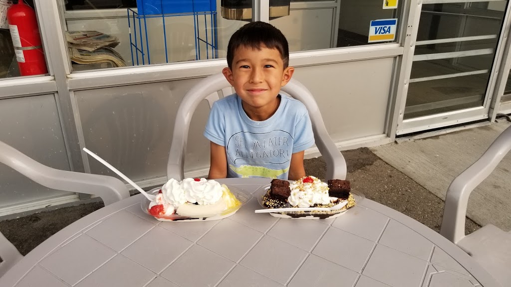 Sweet Tops Ice Cream | 949 Henderson Hwy, Winnipeg, MB R2K 2M3, Canada | Phone: (204) 668-1062