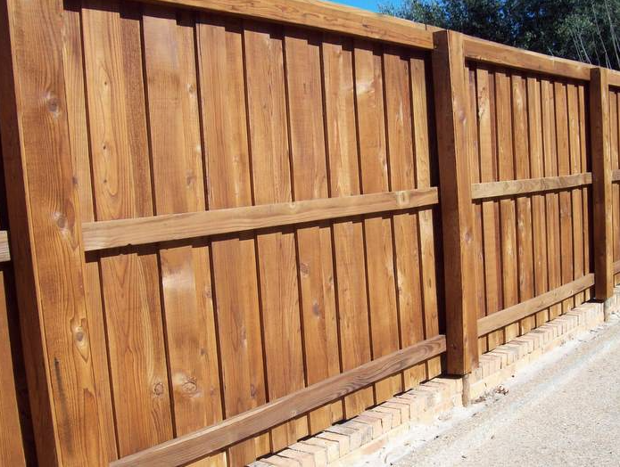 Durable Fence | point of interest | 286 Lindsay Rd, Peterborough, ON K9J 6X3, Canada | 7059772531 OR +1 705-977-2531